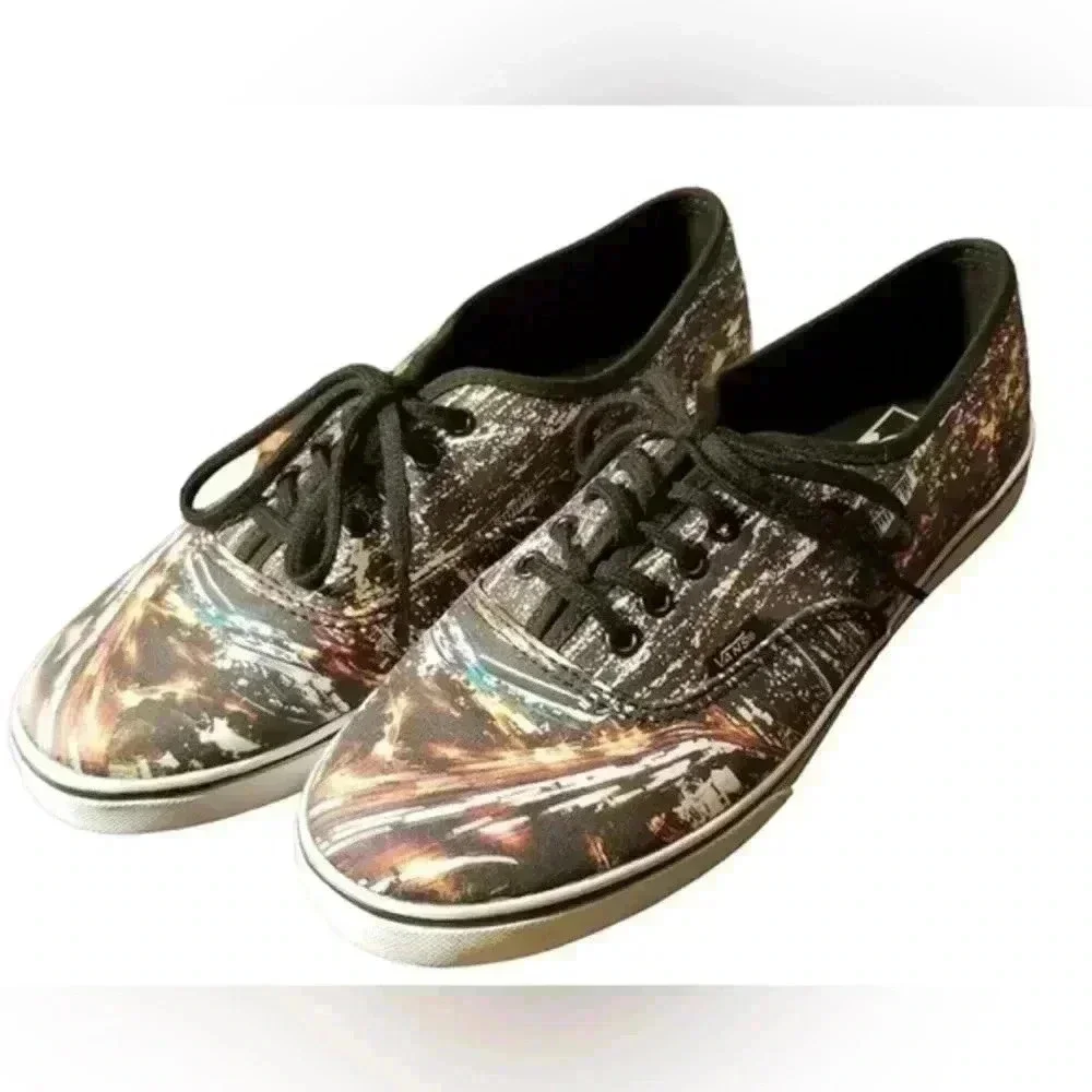 LIKE NEW VANS CITY LIGHTS - Picture 1 of 4